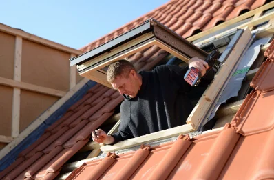 Pose de fenêtres de toit Velux à Bilieu